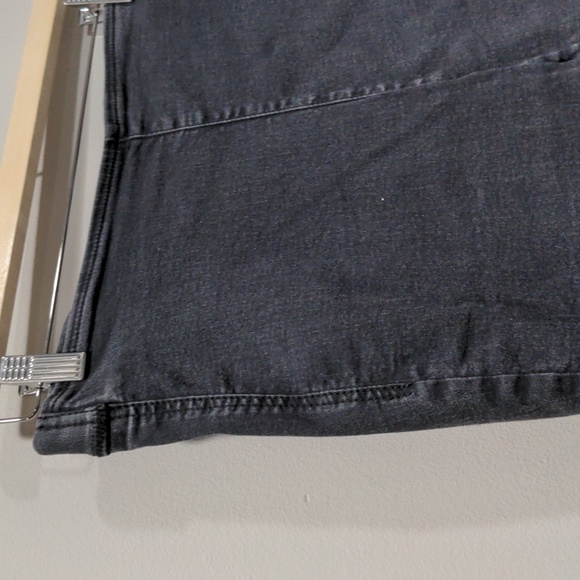 Free People Women's High Waisted Raw Hem Jeggings Size 31 Black Stretchy *Flaw* - Picture 4 of 8